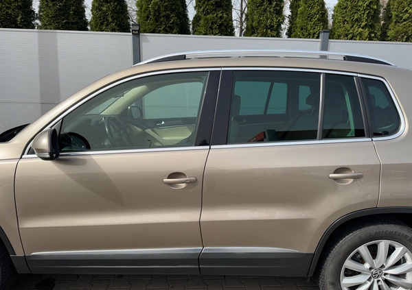 Volkswagen Tiguan cena 59000 przebieg: 178000, rok produkcji 2013 z Strzelin małe 379